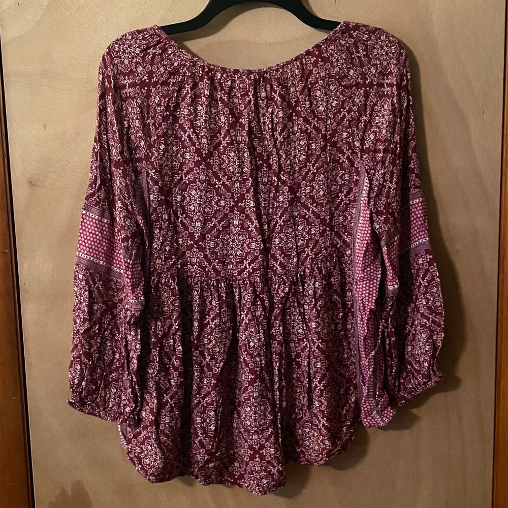 American Eagle Flowy Top - Picture 6 of 8